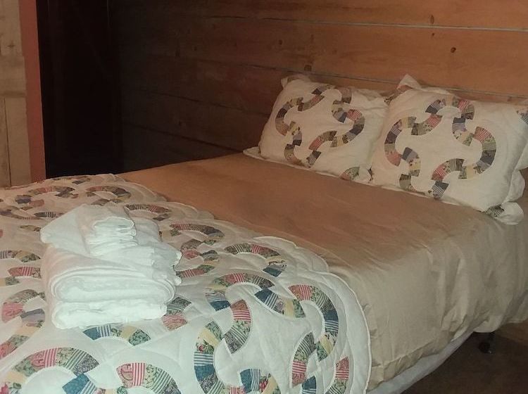 Chautauqua Hillcrest Inn