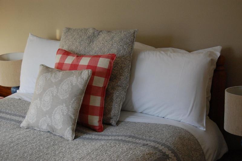 Gorselands Hall Bed And Breakfast