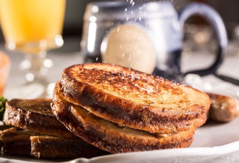 Honeybee Inn Bed & Breakfast