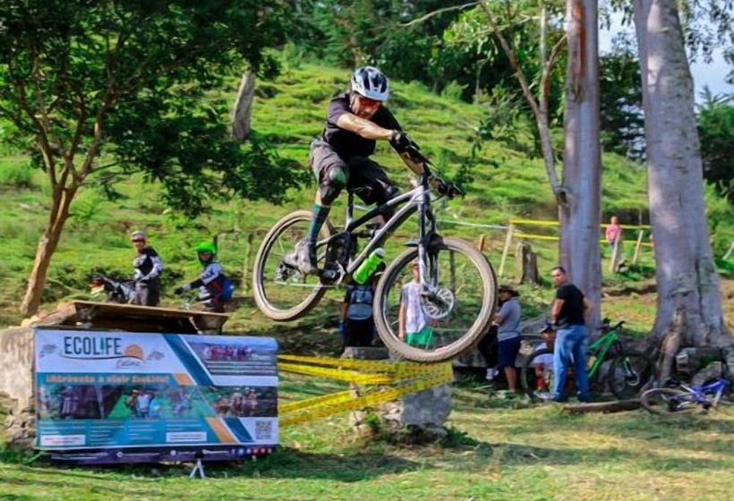 فندق فئة نجمة واحدة Ecolife Calima