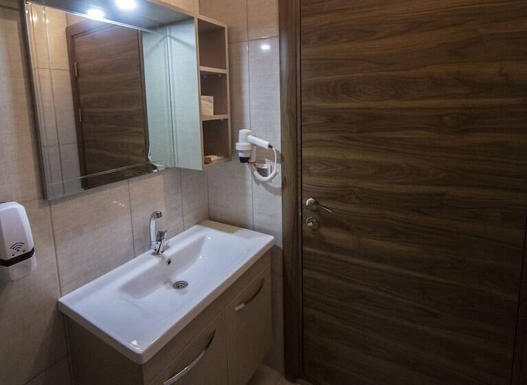 בית מלון כפרי Vira 10