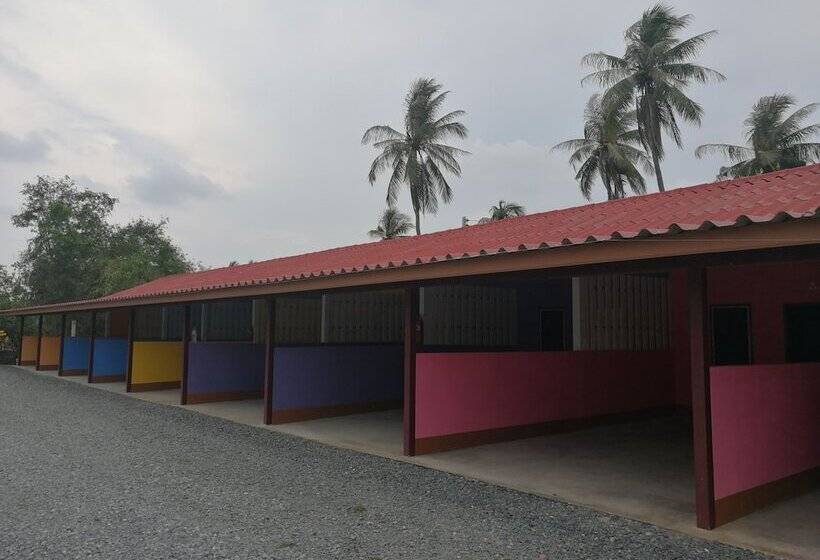 Hotel Baan Khun Resort