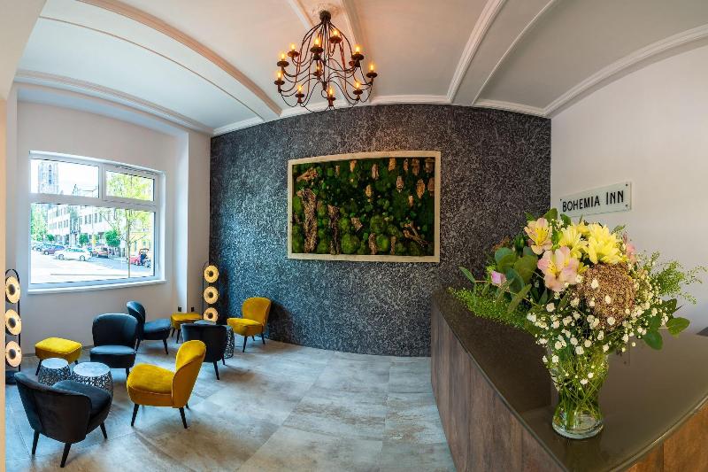 酒店 Bohemia Inn