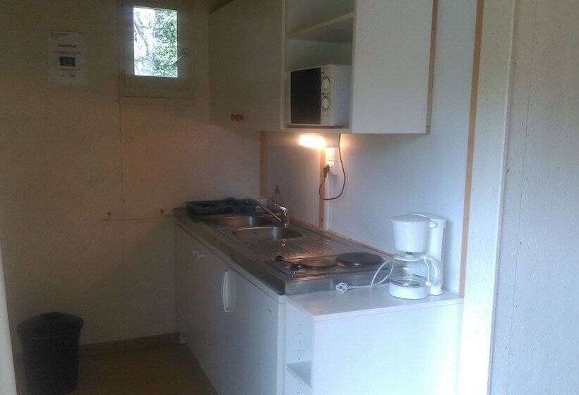 בית מלון כפרי Camping De La Vallée De L Ain