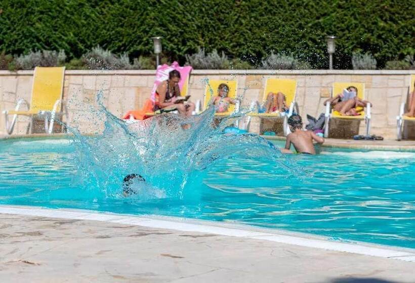 בית מלון כפרי Le Clos De Barbey