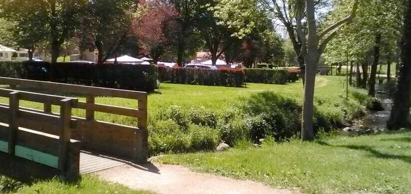 בית מלון כפרי Camping Le Verdillé