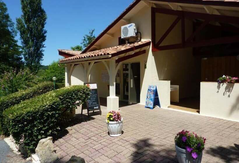 בית מלון כפרי Camping Les Bo Bains