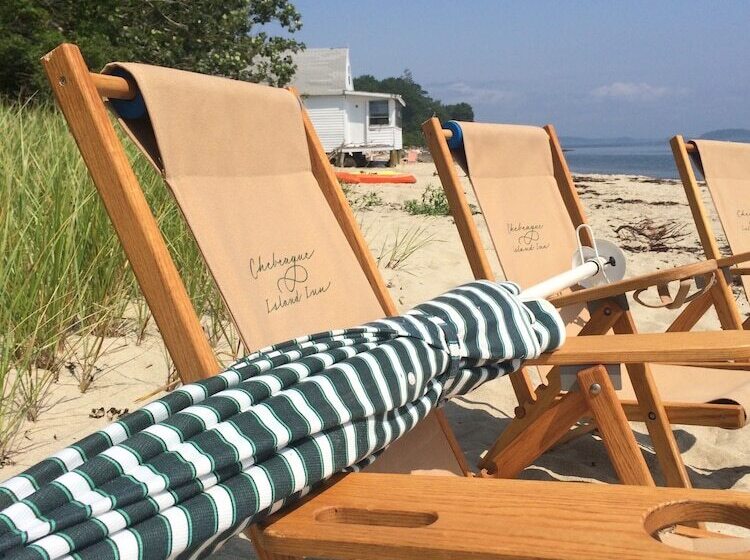 Отель Chebeague Island Inn