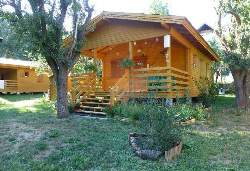 فندق Camping, Hôtel De Plein Air Les Cariamas