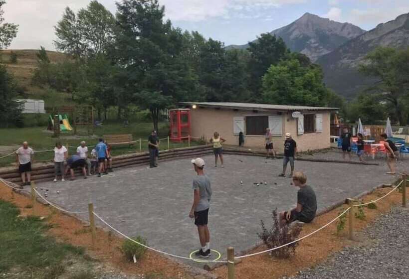 فندق Camping, Hôtel De Plein Air Les Cariamas