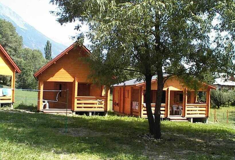 فندق Camping, Hôtel De Plein Air Les Cariamas