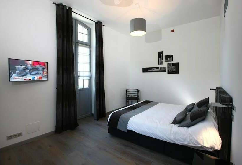 Отель Domaine De L'esperon