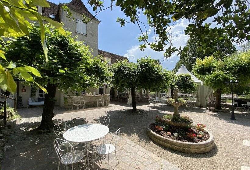 Отель Logis Hôtels   Hôtel Restaurant Domaine Les Falaises