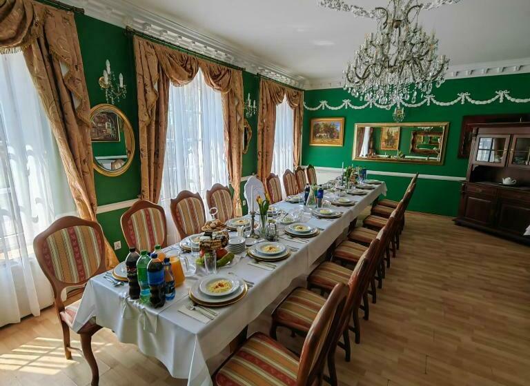 فندق Dworek Wola Ociecka