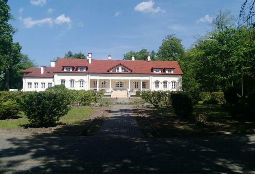 فندق Dworek Wola Ociecka