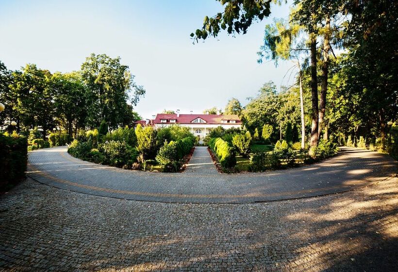 فندق Dworek Wola Ociecka