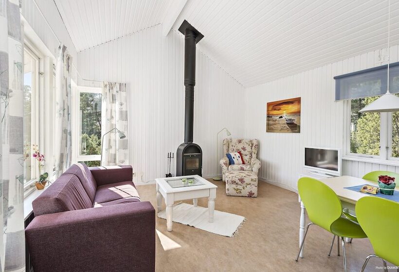 فندق First Camp Oknö