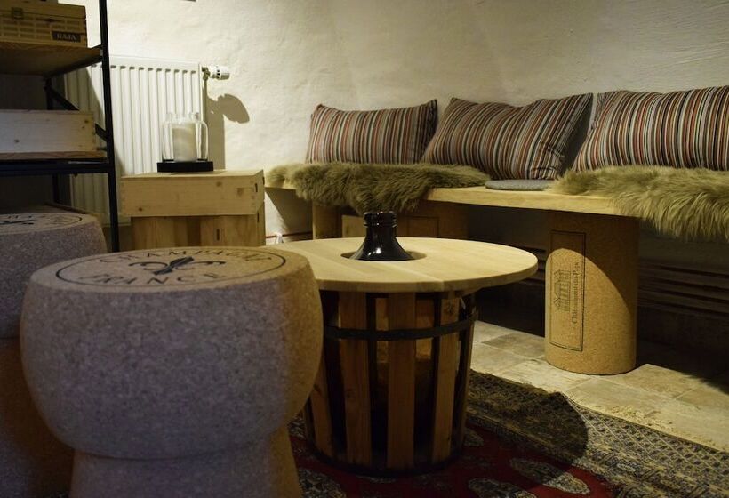 فندق Färna Herrgård & Spa