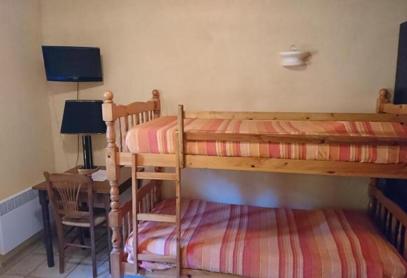 בית מלון כפרי Les Cavalets