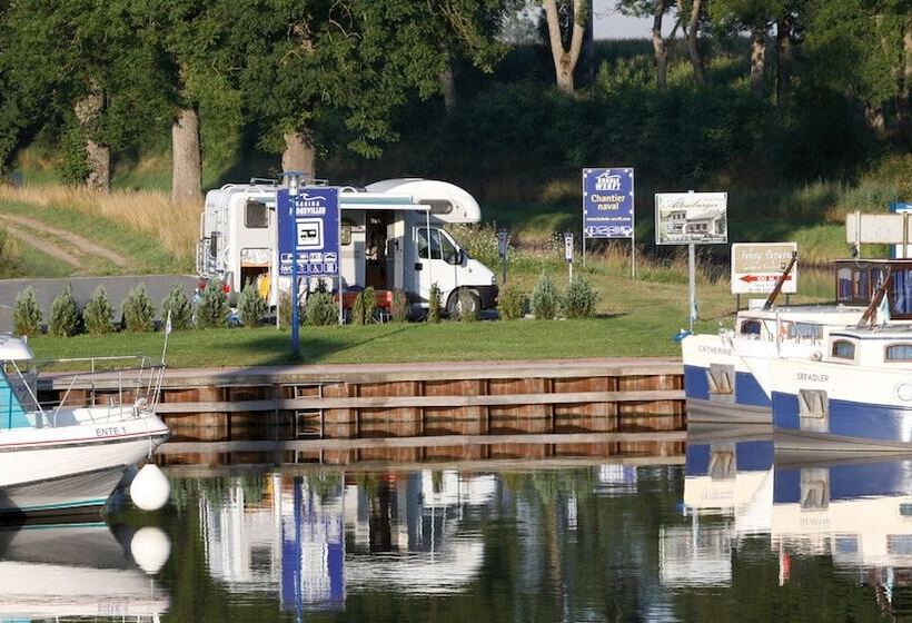 Отель Hausboote In Niderviller