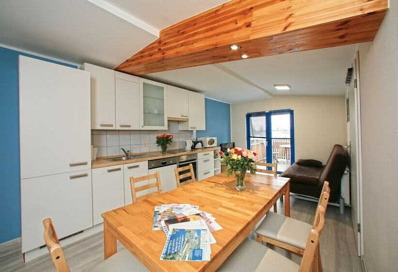 Отель Hausboote In Niderviller