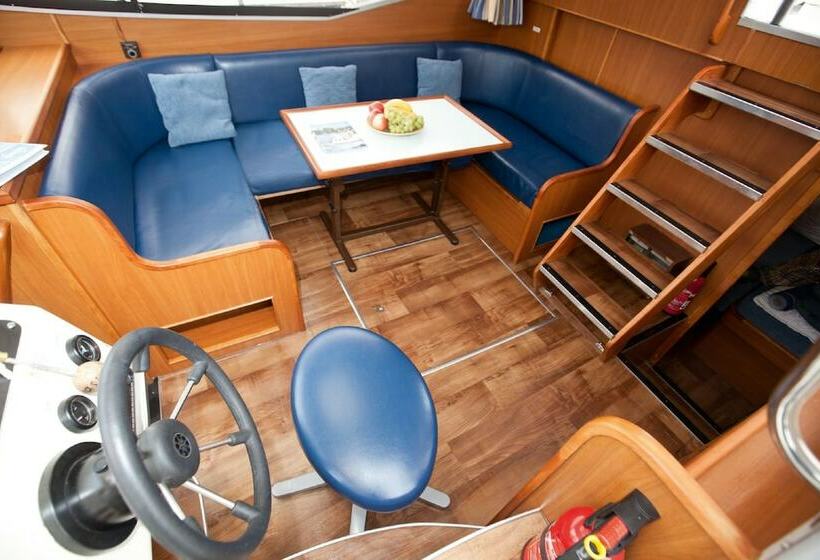 Отель Hausboote In Niderviller