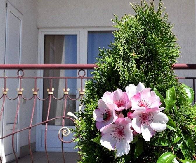 בית מלון כפרי Lazurnaya 2