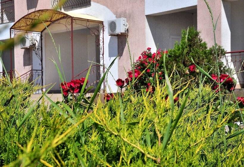 בית מלון כפרי Lazurnaya 2