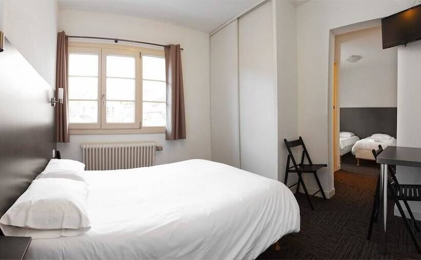 בית מלון כפרי Le Galoubin