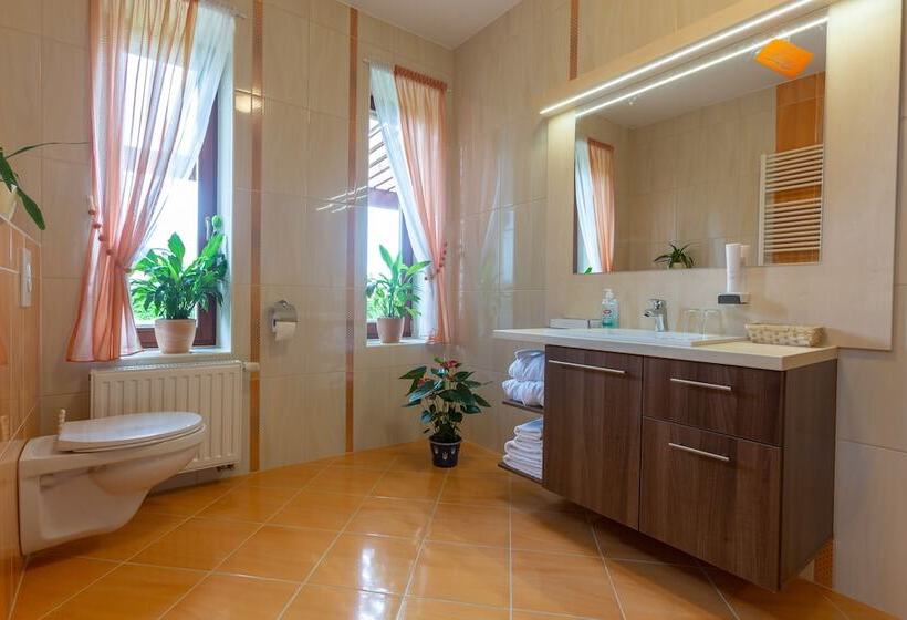 فندق Mayer Alsoors