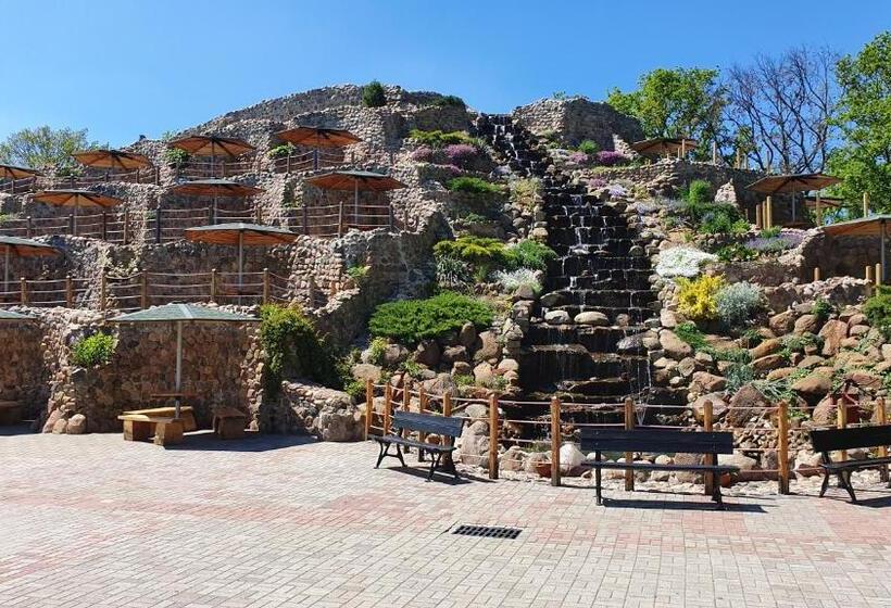 هتل Nadodrzański Dwór   Nowa Sól