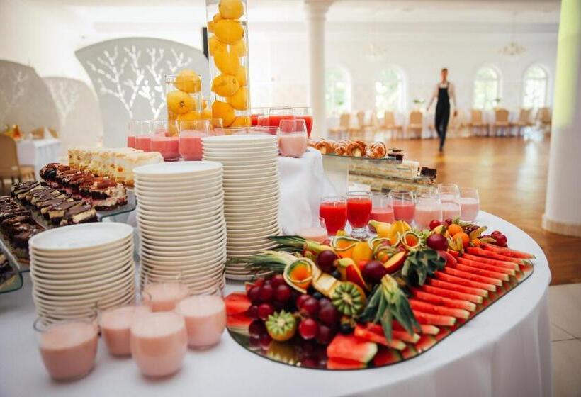 هتل Nadodrzański Dwór   Nowa Sól