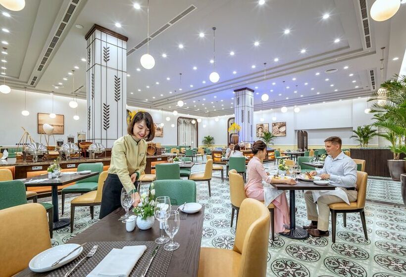 هتل Nam Cuong Nam Dinh