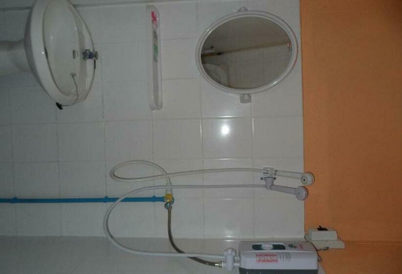 Hotel Nam Pueng Place 1