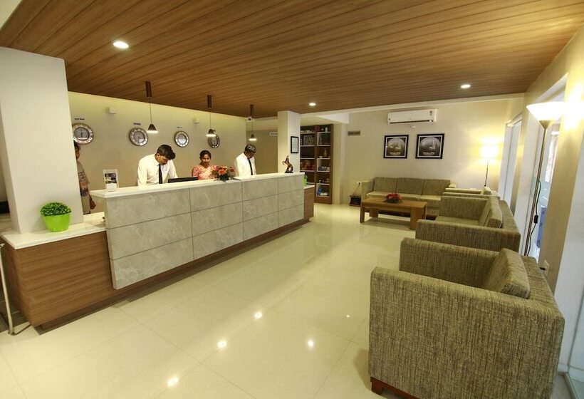 ホテル Panacea Ventures