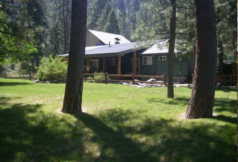 호텔 The Last Resort Lodge