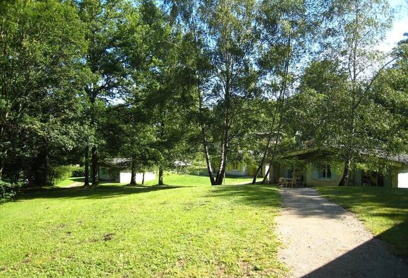 בית מלון כפרי Vvf Haute Dordogne, Neuvic Plage