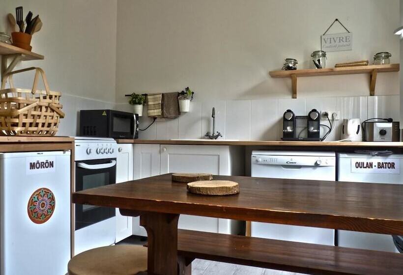 ホテル Le Village Des Templiers