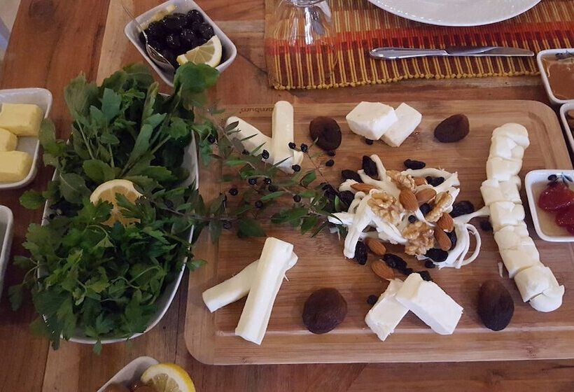 בית מלון כפרי Zeydali