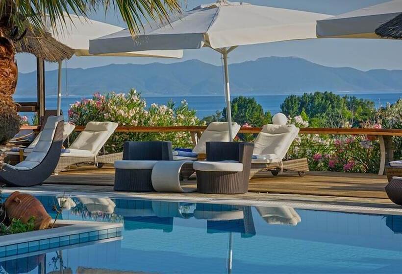 Iakovakis Suites & Spa