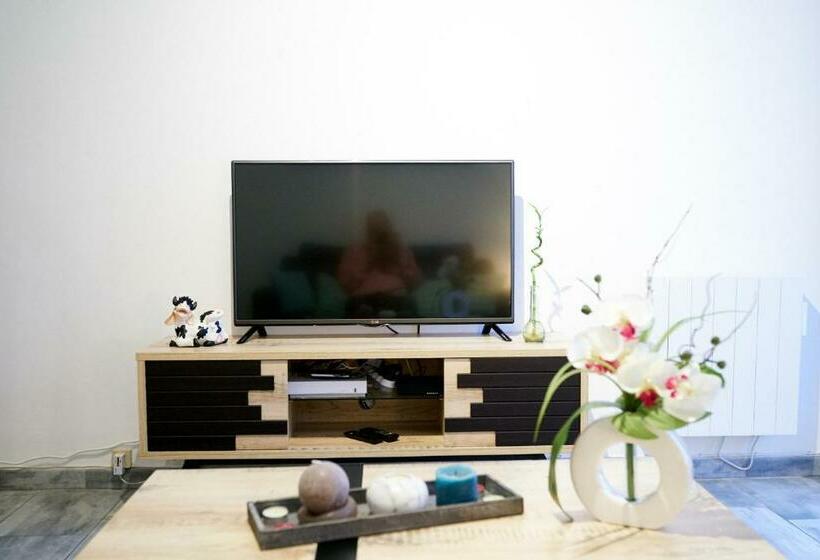 La Loge Bondevillaise  Maison 2 Chambres