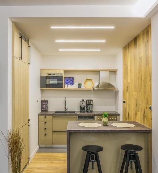 Oleander Boutique Apartments