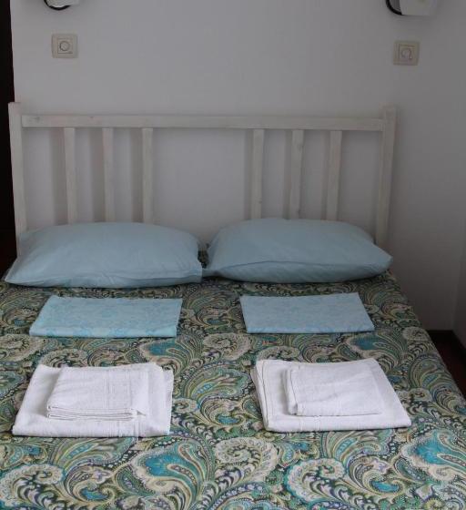 ペンション Aksis House