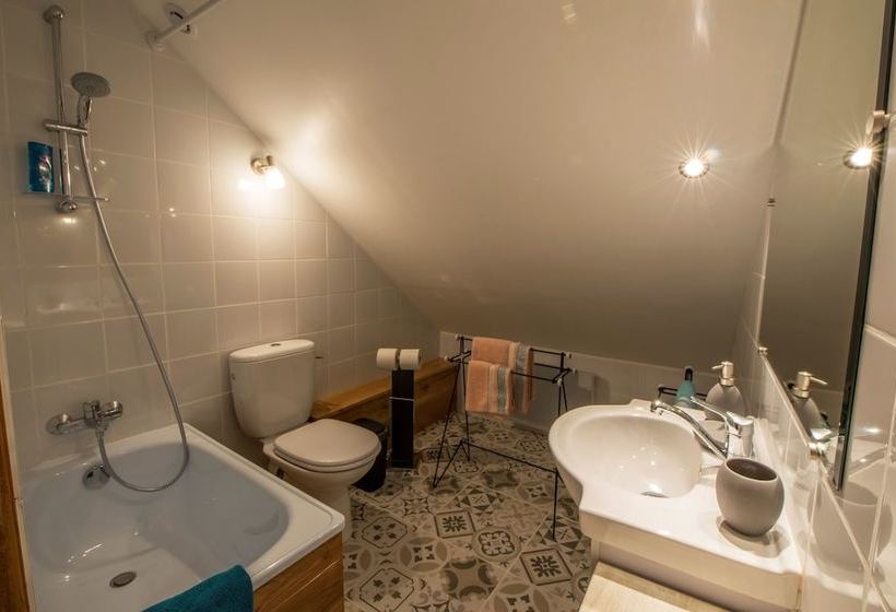 Пансион Aupres Du Chateau