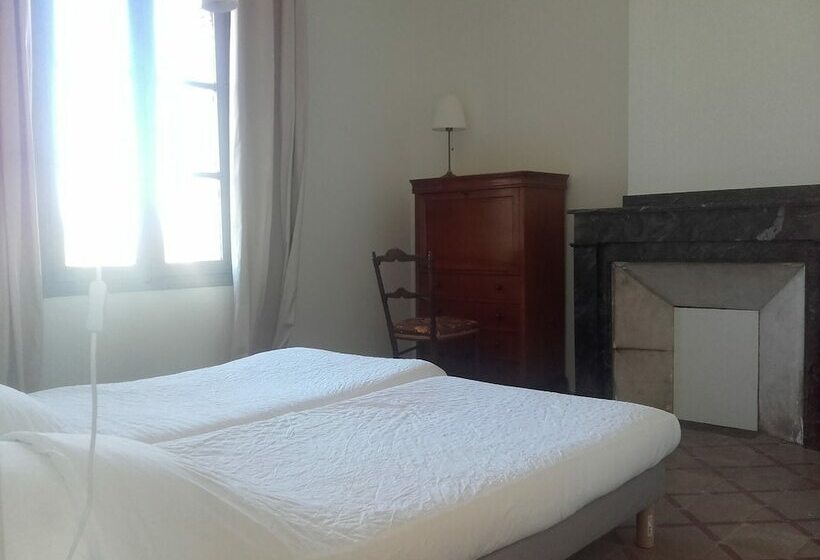 Пансион Aux Bords De L'aude