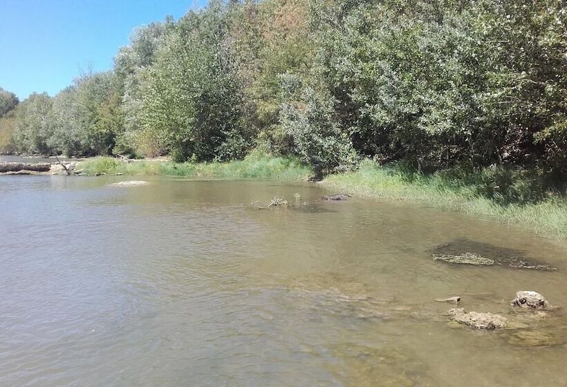 פנסיון Aux Bords De L'aude