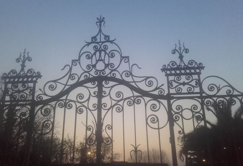 פנסיון Aux Bords De L'aude