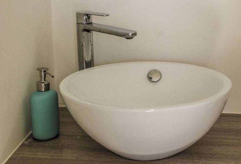 פנסיון Aux Bords De L'aude