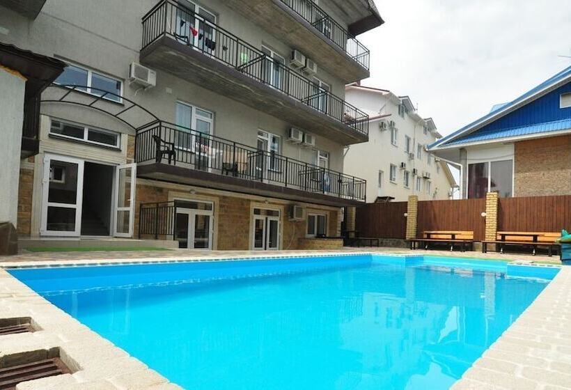 پانسیون Cassis