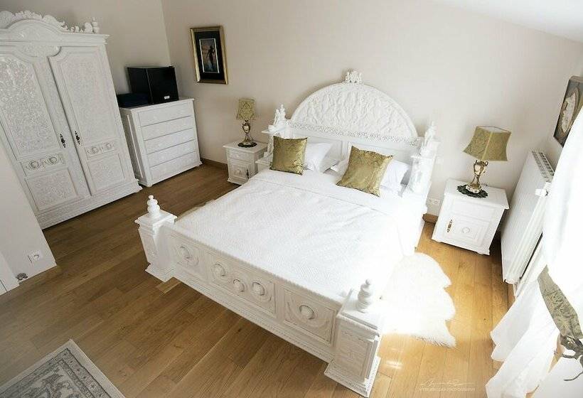 بنسيون Château Rieutort